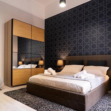 Casa Mago Apartment Катания Екстериор снимка