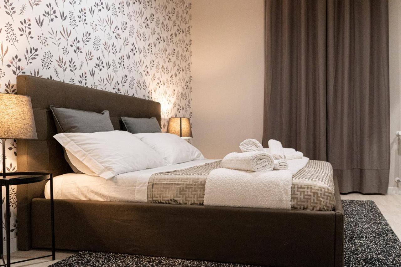 Casa Mago Apartment Катания Екстериор снимка