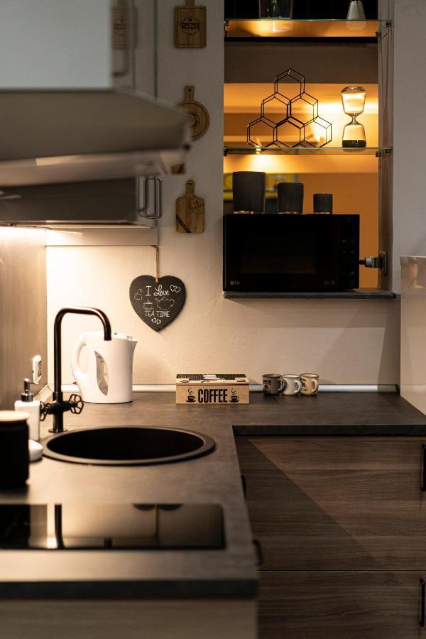 Casa Mago Apartment Катания Екстериор снимка