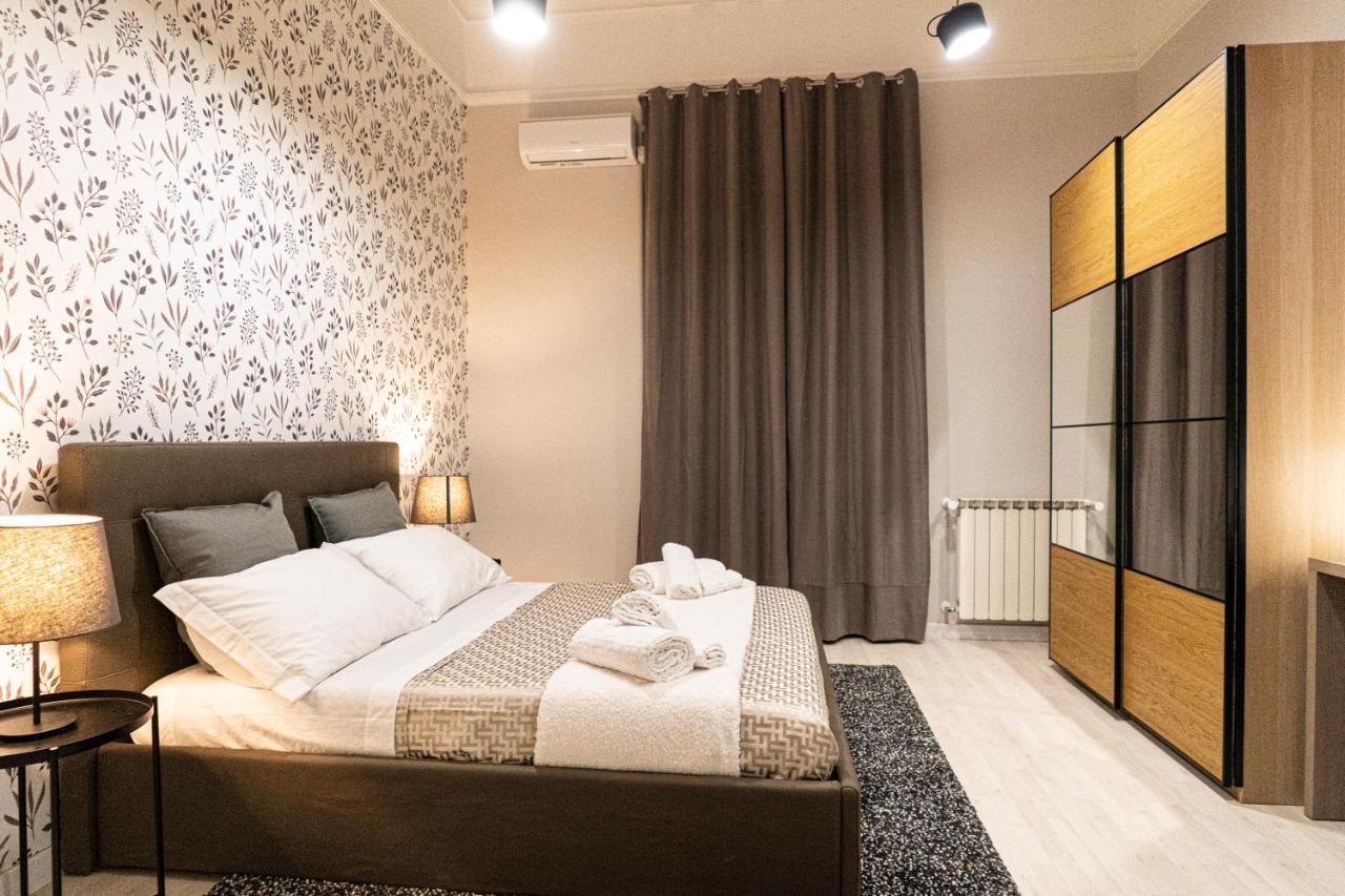 Casa Mago Apartment Катания Екстериор снимка