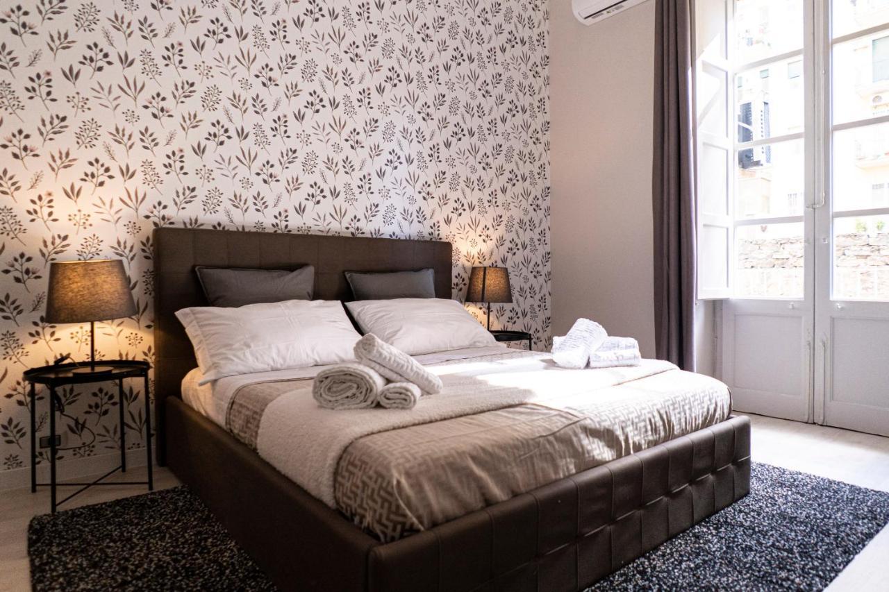 Casa Mago Apartment Катания Екстериор снимка